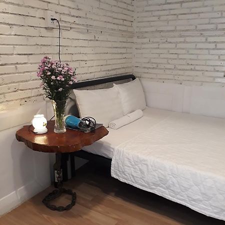 Phuong Van Hotel ホーチミン市 エクステリア 写真